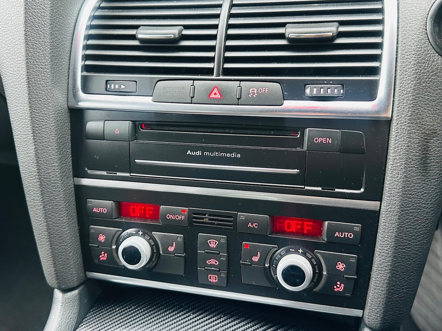 Used Audi Q7 2014 for sale - 75927803: Photo 67