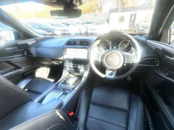 Used Jaguar XE 2019 for sale - 74374962: Photo