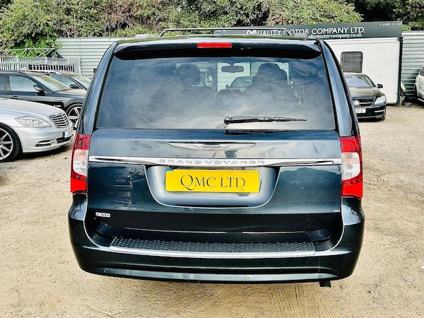 Used Chrysler Grand Voyager 2014 for sale - 75089651: Photo 15