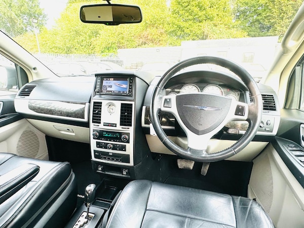 Used Chrysler Grand Voyager 2014 for sale - 75089651: Photo 23