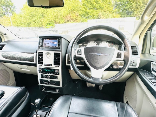 Used Chrysler Grand Voyager 2014 for sale - 75089651: Photo 25