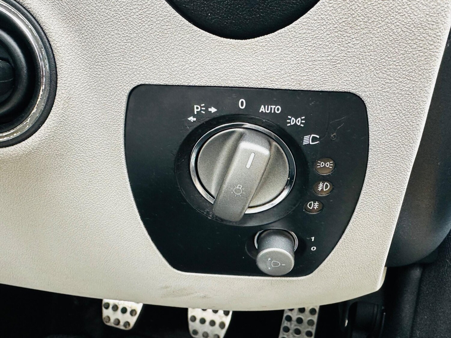 Used Mercedes-Benz SLK 2005 for sale - 75200272: Photo 21