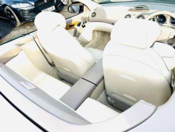 Used Mercedes-Benz SL 2005 for sale - 74374944: Photo