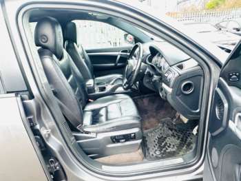 Used Porsche Cayenne 2007 for sale - 74374951: Photo