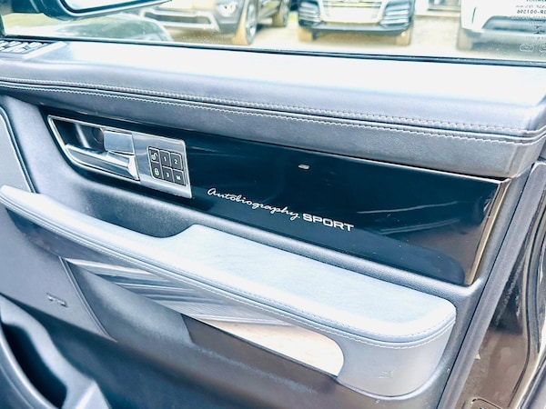 Used Land Rover Range Rover Sport 2012 for sale - 74374950: Photo 21