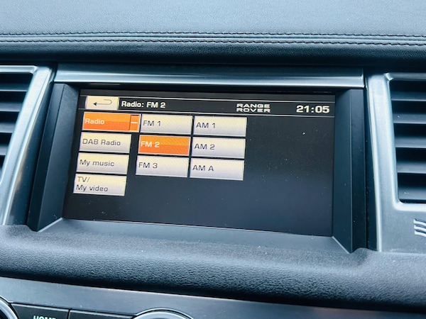 Used Land Rover Range Rover Sport 2012 for sale - 74374950: Photo 40