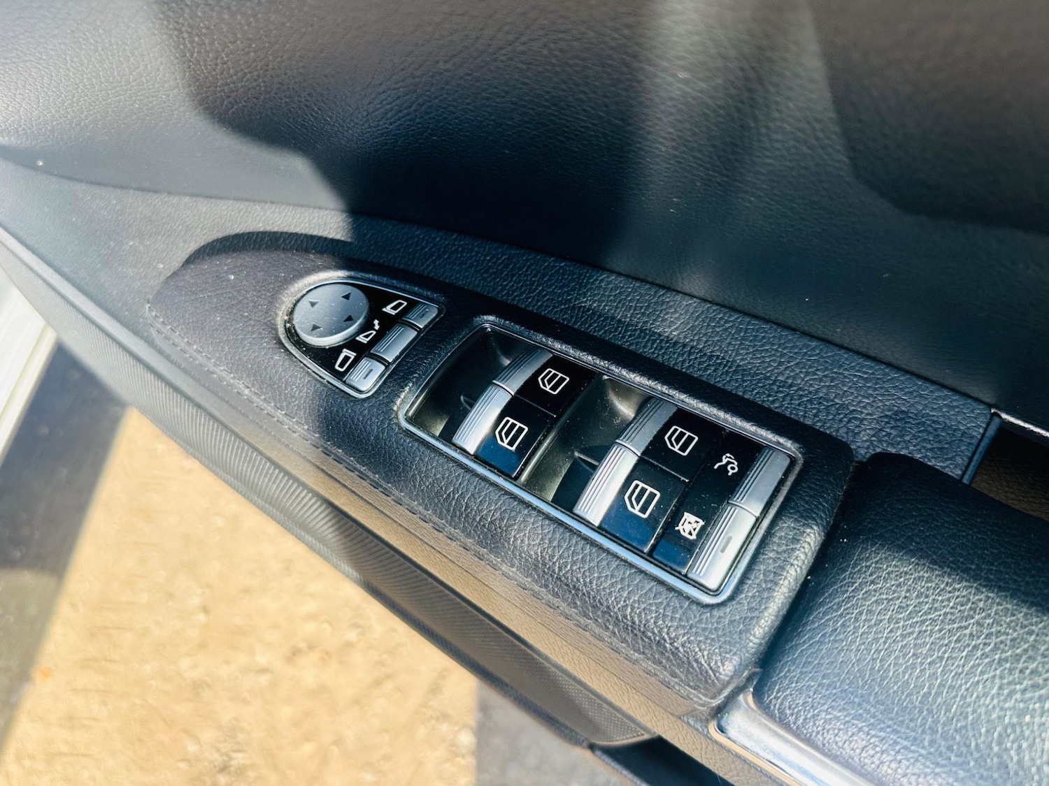 Used Mercedes-Benz S Class 2011 for sale - 76238680: Photo 19