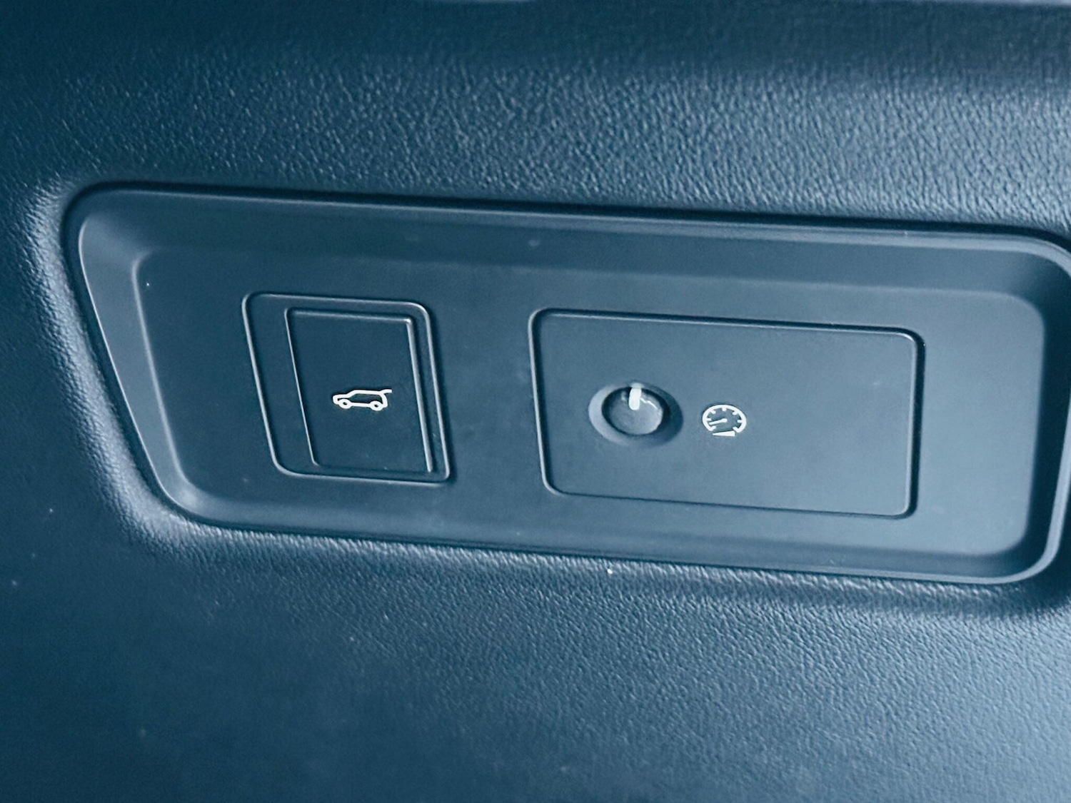 Used Land Rover Range Rover Sport 2018 for sale - 76318044: Photo 26