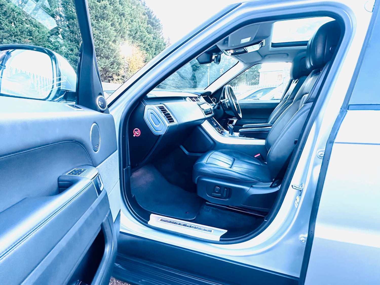 Used Land Rover Range Rover Sport 2018 for sale - 76318044: Photo 76