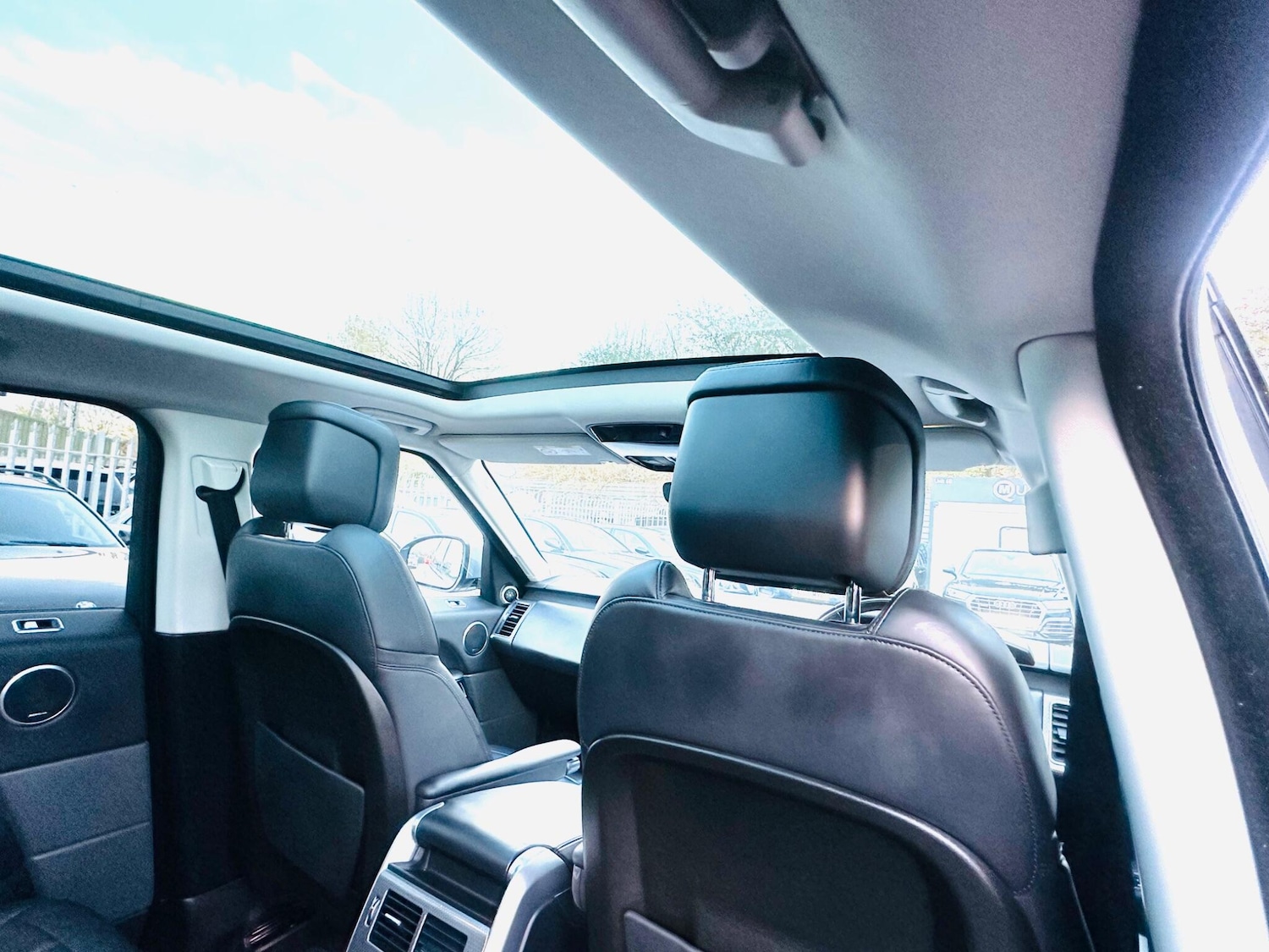 Used Land Rover Range Rover Sport 2018 for sale - 76318044: Photo 79