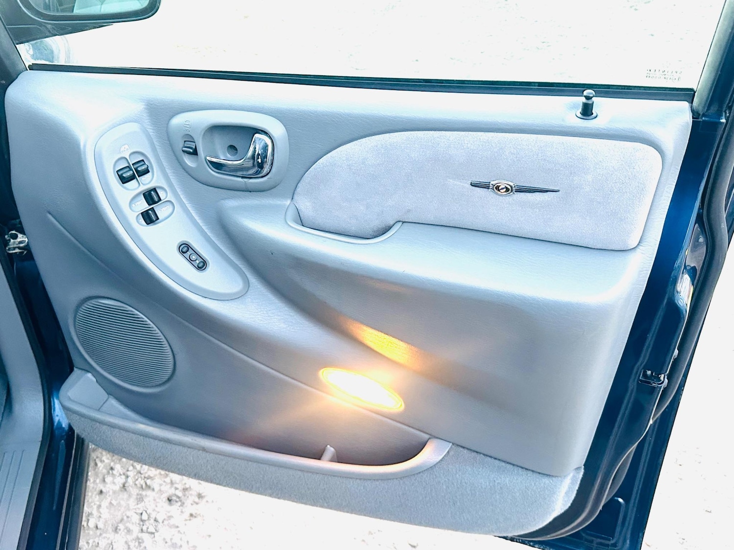 Used Chrysler Grand Voyager 2005 for sale - 77163506: Photo 16