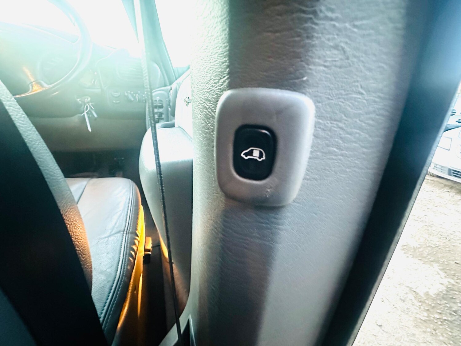 Used Chrysler Grand Voyager 2005 for sale - 77163506: Photo 31