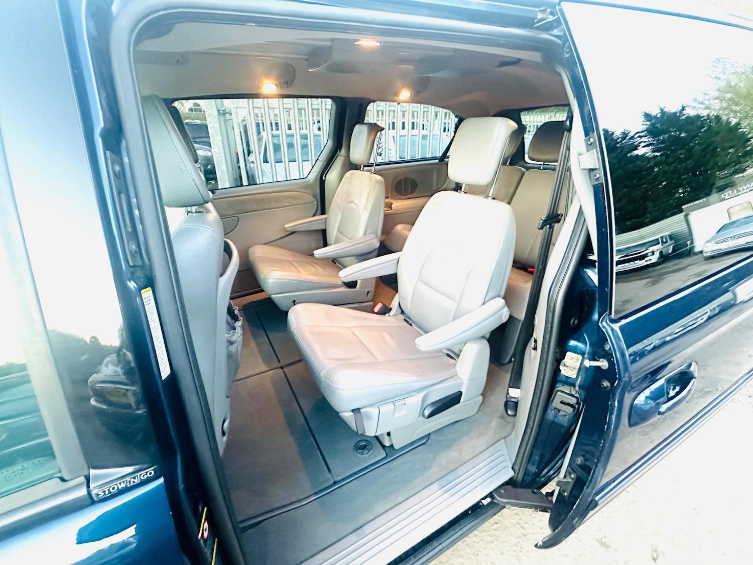 Used Chrysler Grand Voyager 2005 for sale - 77163506: Photo 32