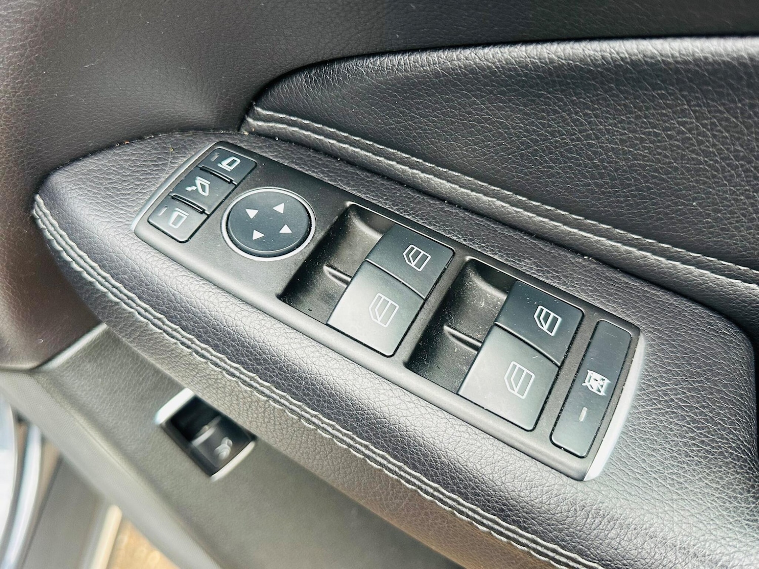 Used Mercedes-Benz GLE 2016 for sale - 77156728: Photo 21