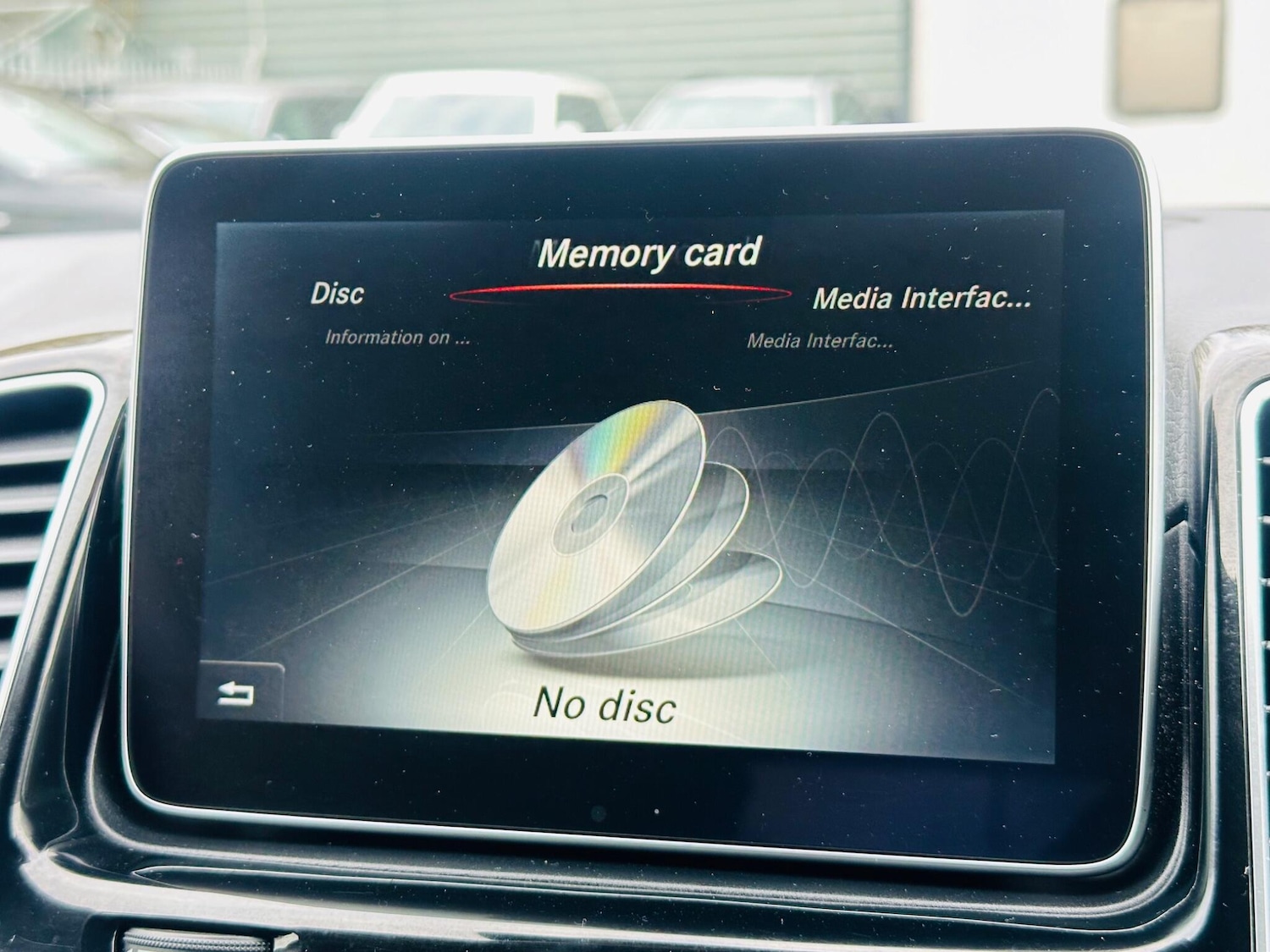 Used Mercedes-Benz GLE 2016 for sale - 77156728: Photo 51