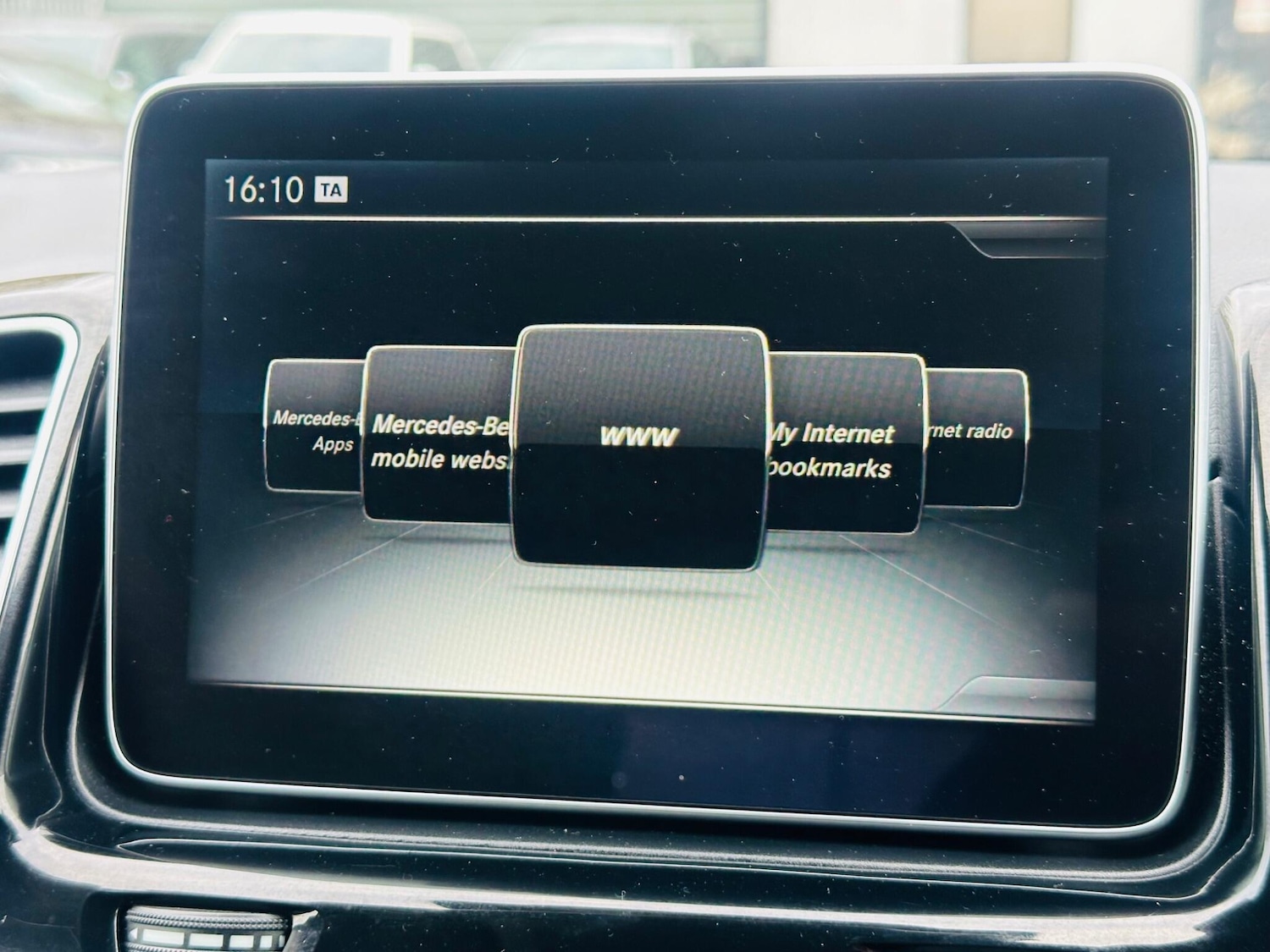 Used Mercedes-Benz GLE 2016 for sale - 77156728: Photo 64