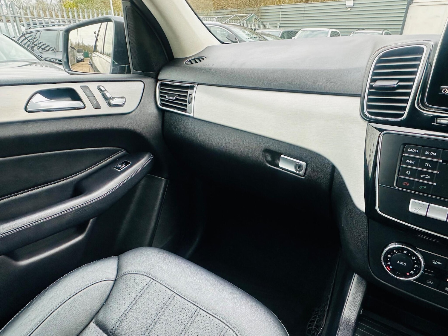 Used Mercedes-Benz GLE 2016 for sale - 77156728: Photo 79