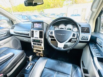 Used Chrysler Grand Voyager 2014 for sale - 77753928: Photo