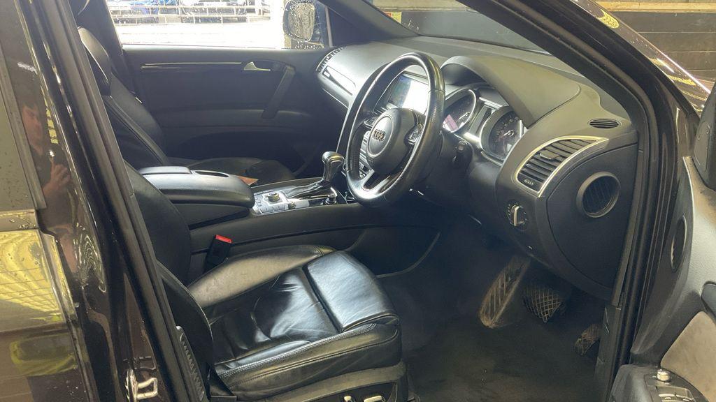Used Audi Q7 2013 for sale - 76988520: Photo 3