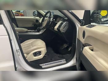 Used Land Rover Range Rover Sport 2017 for sale - 79645811: Photo