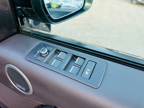 Used Land Rover Discovery 2019 for sale - 75838467: Photo 26