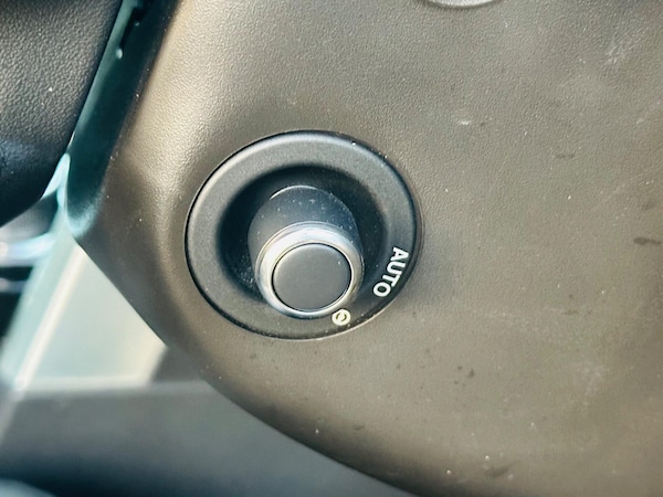Used Land Rover Discovery 2019 for sale - 75838467: Photo 29