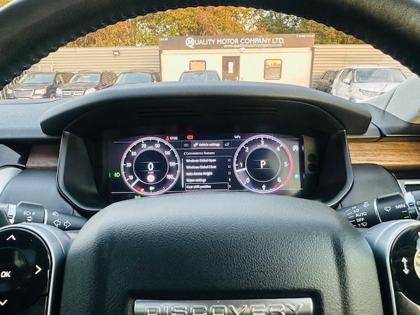 Used Land Rover Discovery 2019 for sale - 75838467: Photo 36