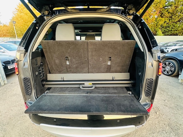 Used Land Rover Discovery 2019 for sale - 75838467: Photo 93