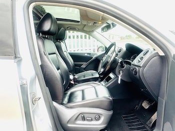 Used Volkswagen Tiguan 2010 for sale - 75608996: Photo