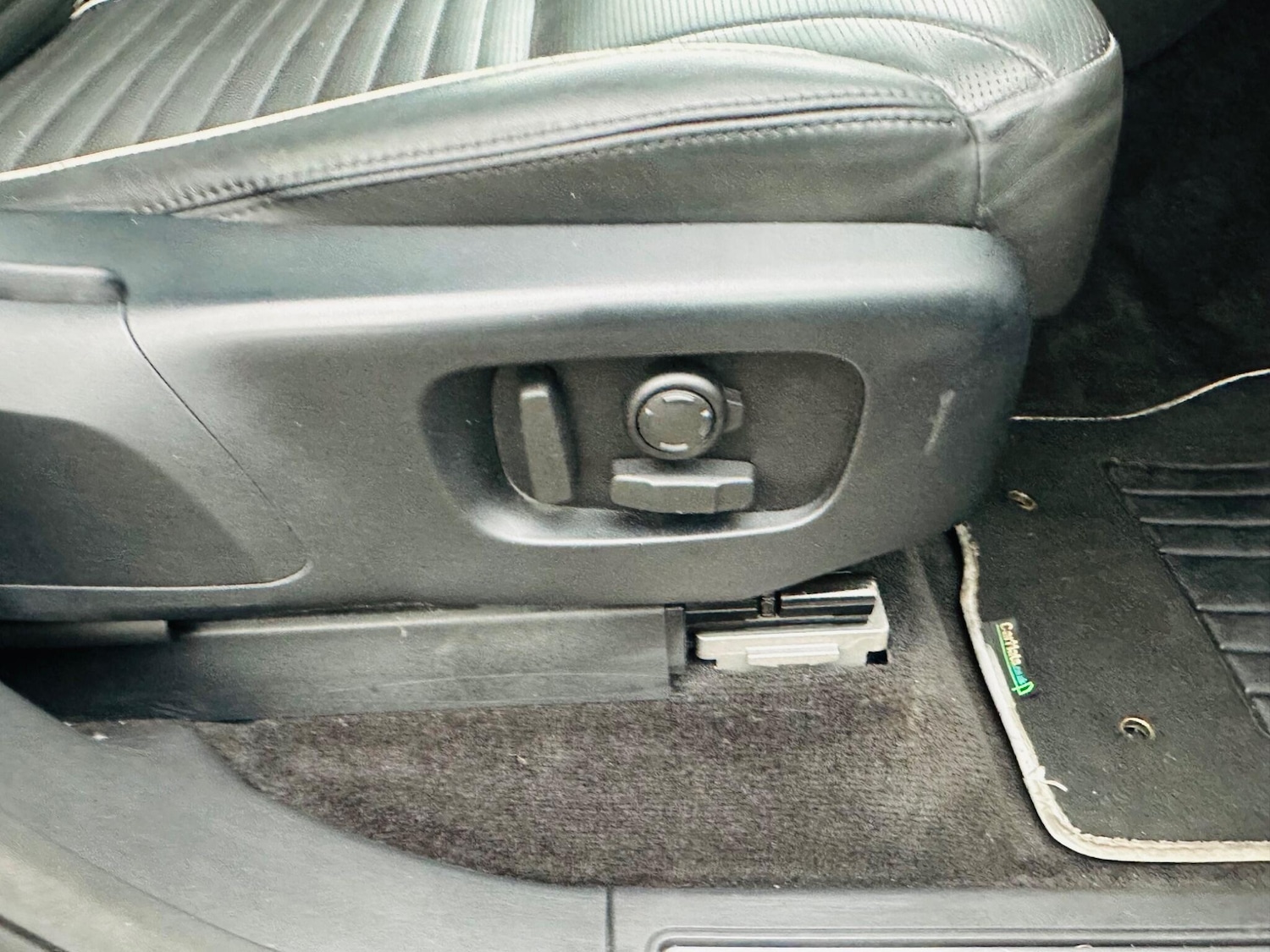 Used Land Rover Discovery 2017 for sale - 76995440: Photo 20