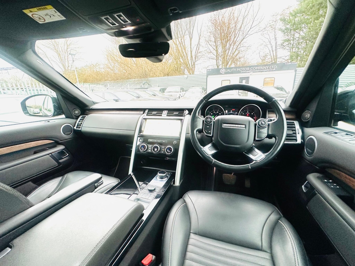 Used Land Rover Discovery 2017 for sale - 76995440: Photo 3