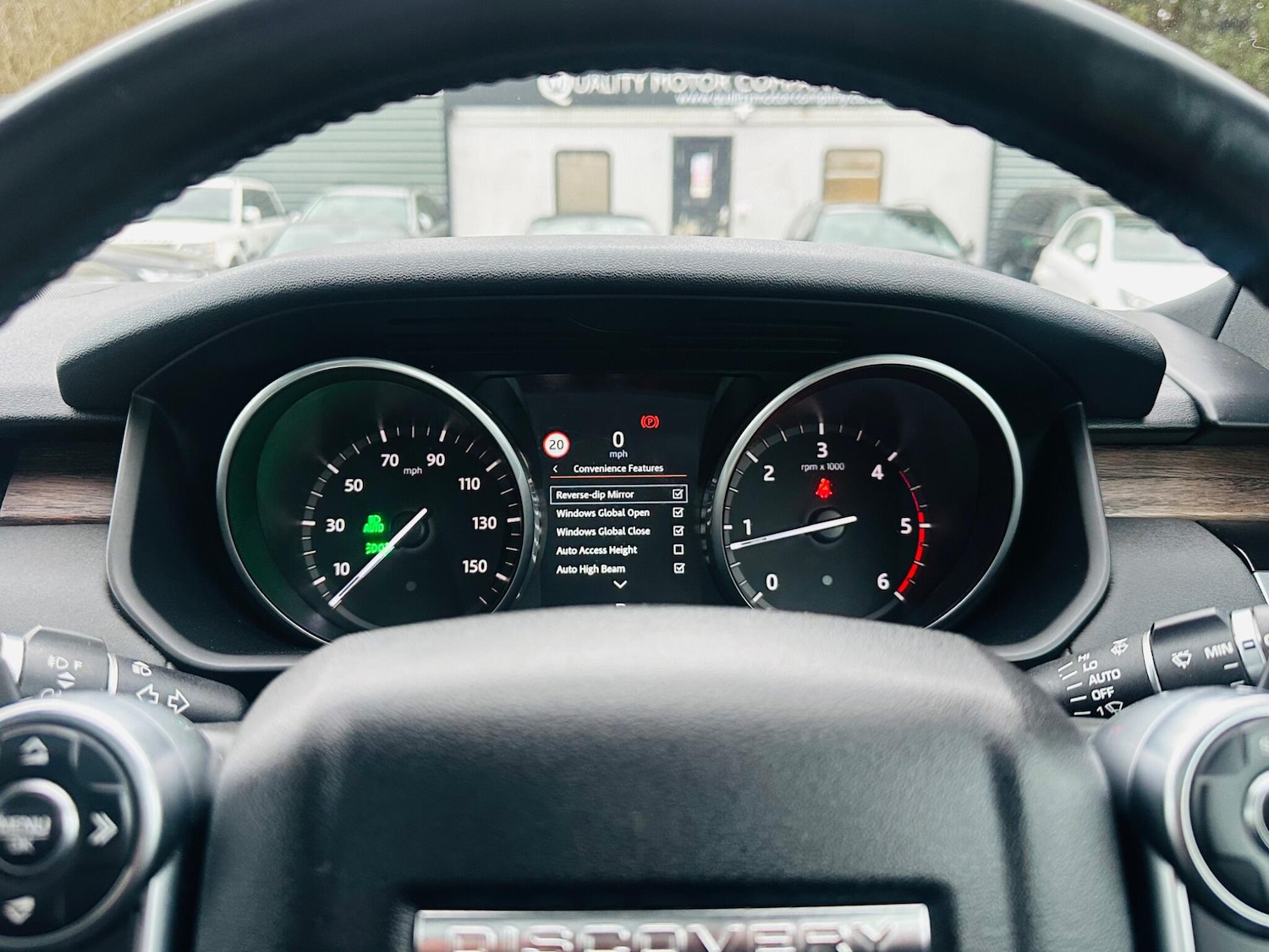 Used Land Rover Discovery 2017 for sale - 76995440: Photo 31