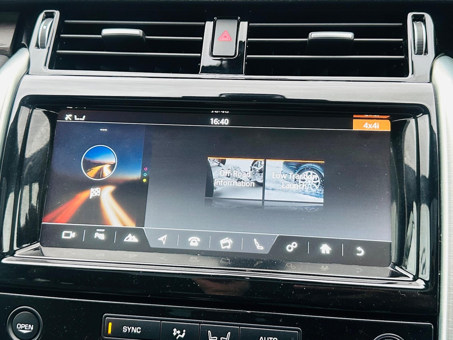 Used Land Rover Discovery 2017 for sale - 76995440: Photo 52