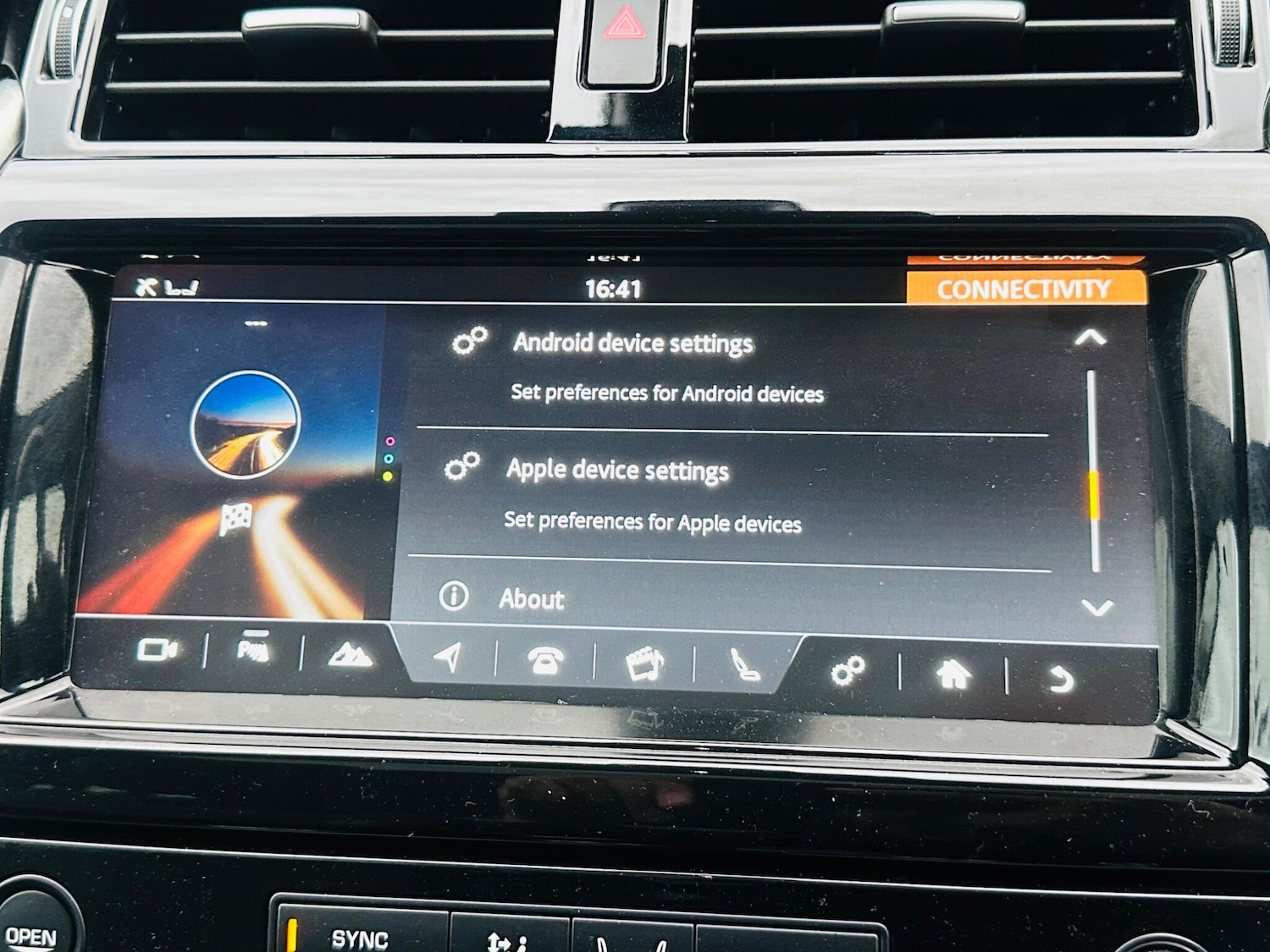 Used Land Rover Discovery 2017 for sale - 76995440: Photo 55