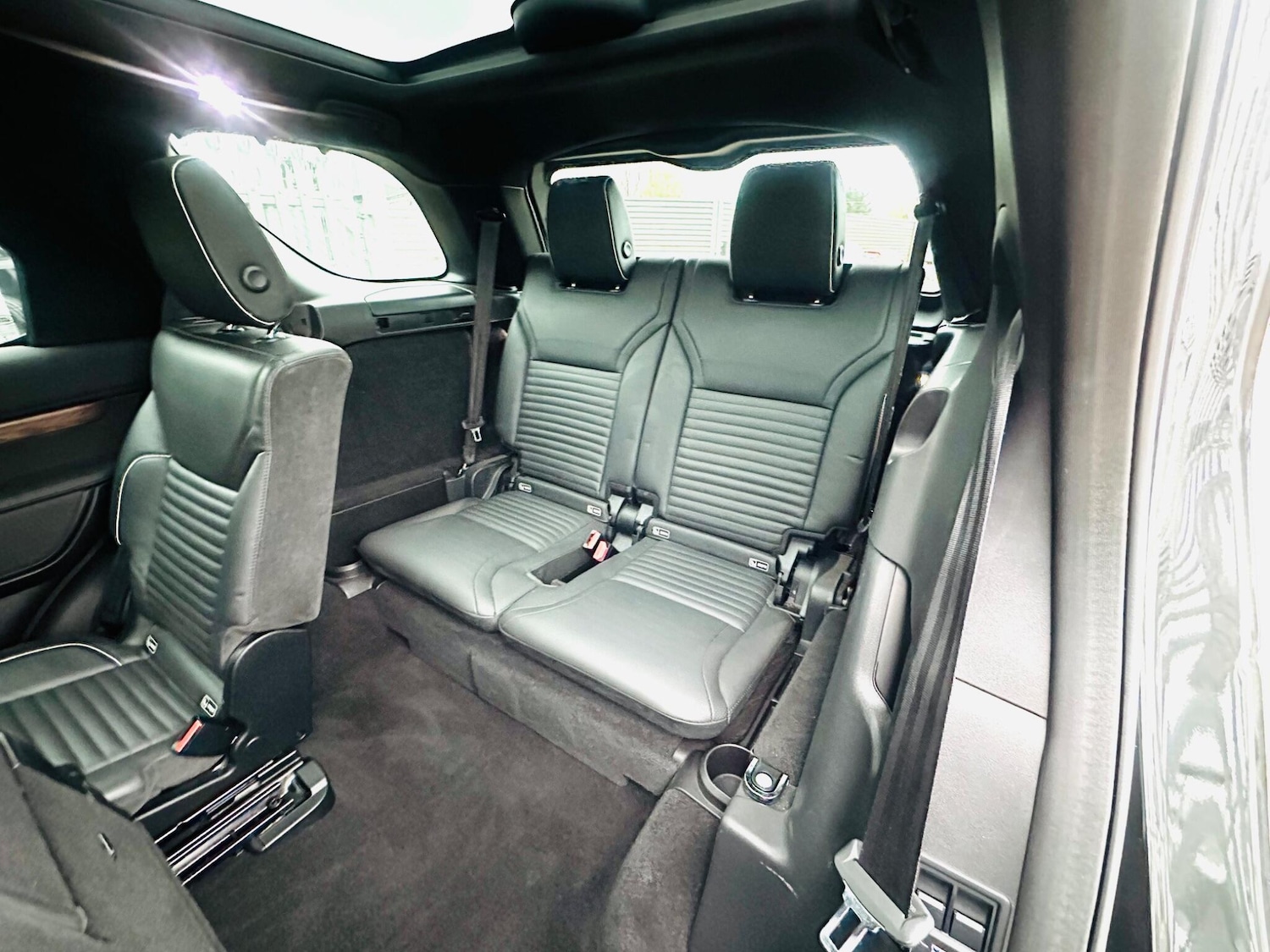 Used Land Rover Discovery 2017 for sale - 76995440: Photo 76