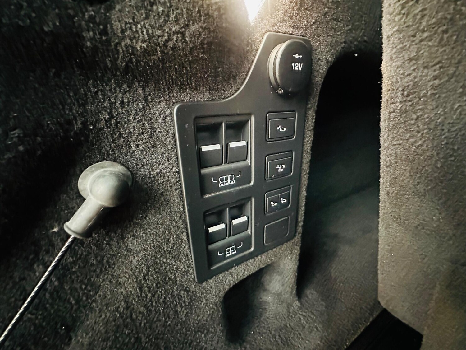 Used Land Rover Discovery 2017 for sale - 76995440: Photo 77