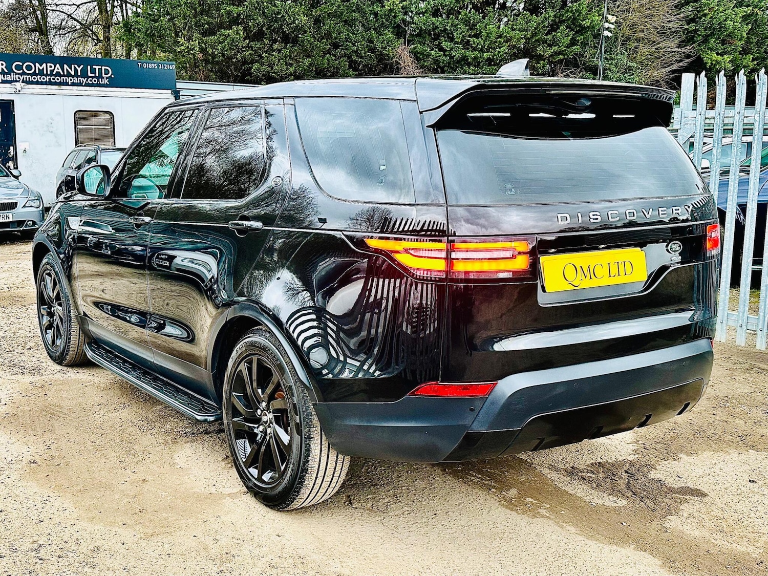 Used Land Rover Discovery 2017 for sale - 76995440: Photo 8