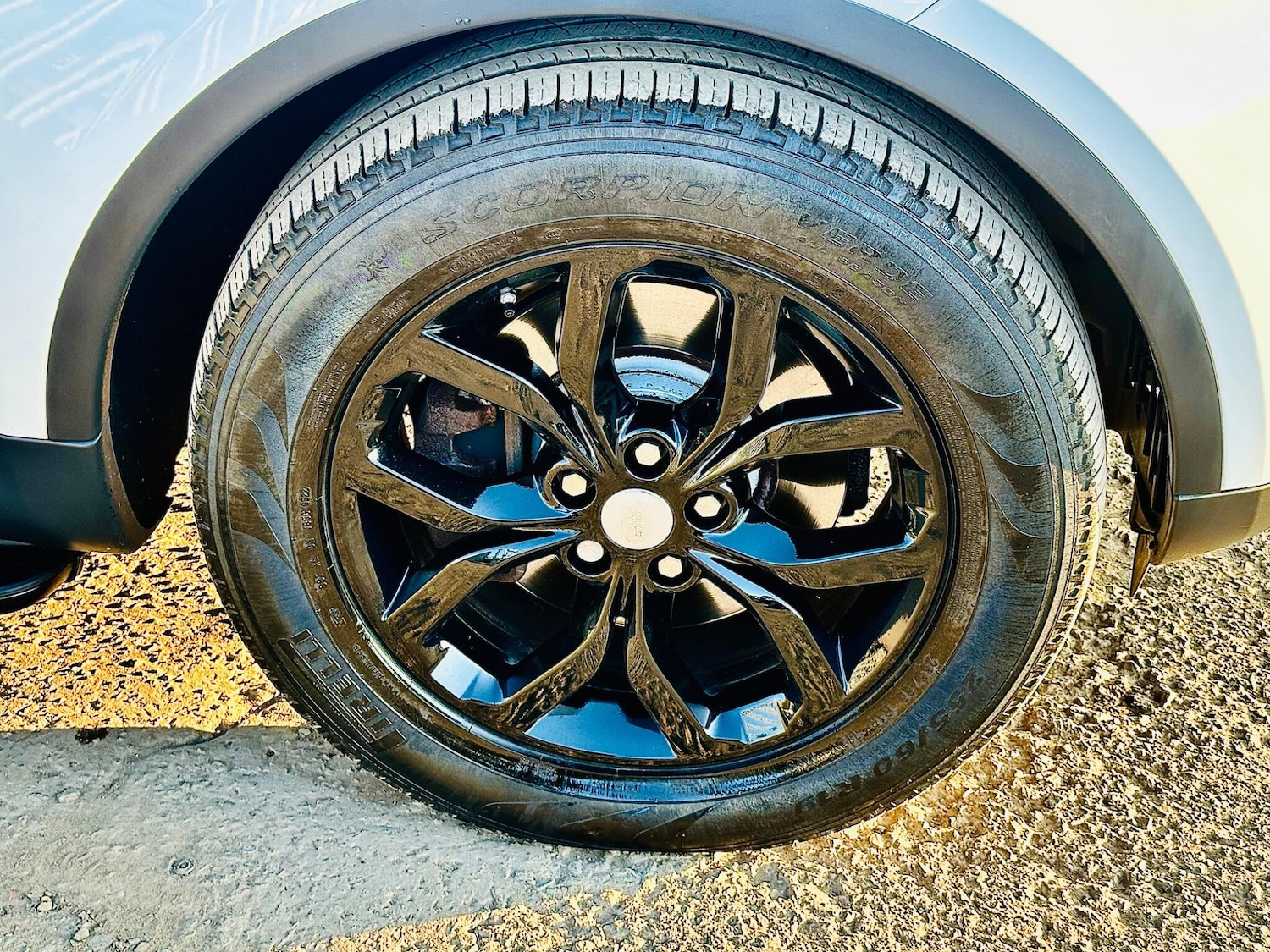 Used Land Rover Discovery 2017 for sale - 75866687: Photo 16