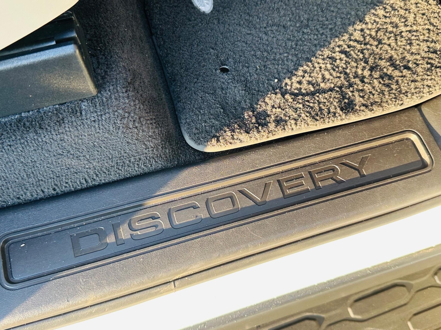 Used Land Rover Discovery 2017 for sale - 75866687: Photo 22