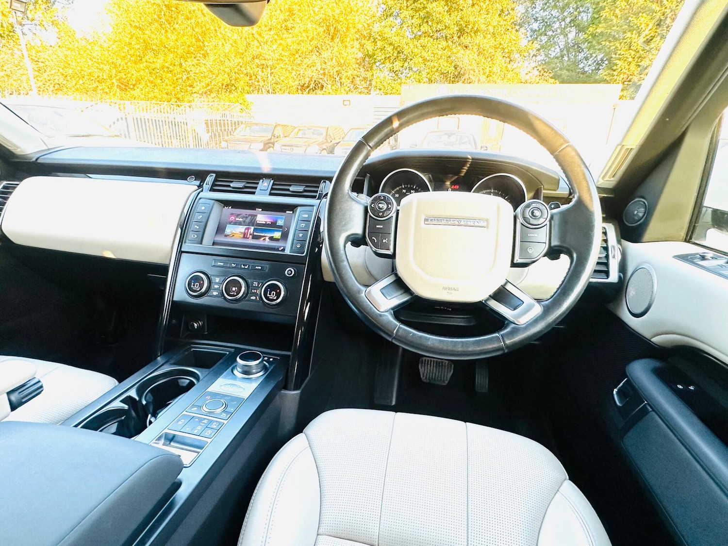 Used Land Rover Discovery 2017 for sale - 75866687: Photo 27