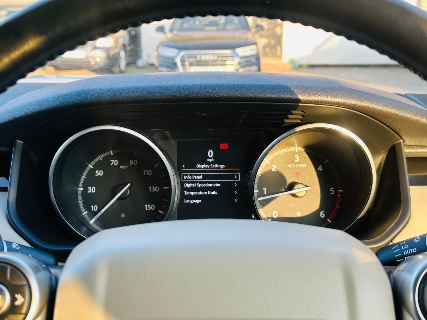 Used Land Rover Discovery 2017 for sale - 75866687: Photo 39