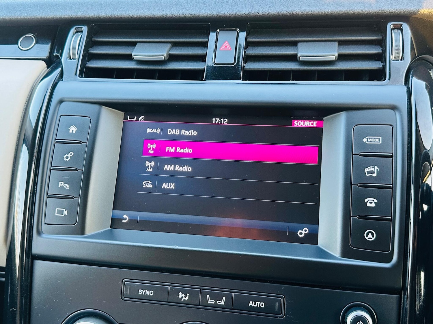 Used Land Rover Discovery 2017 for sale - 75866687: Photo 45