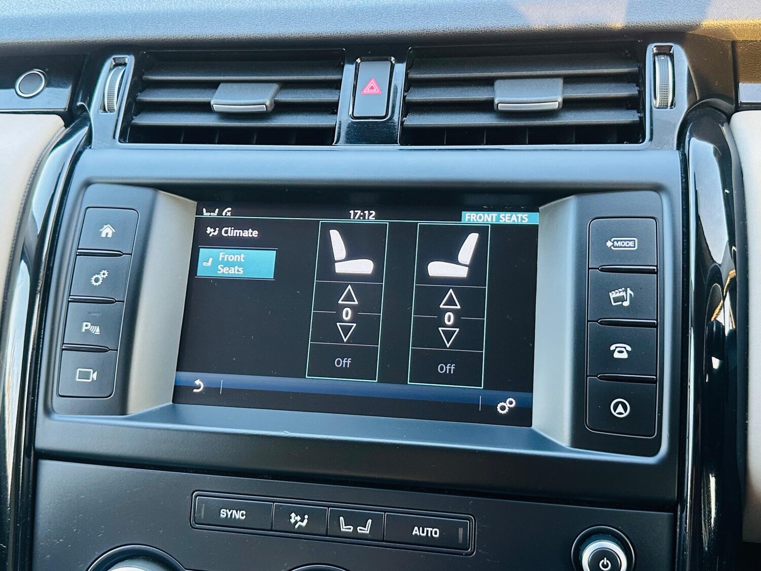 Used Land Rover Discovery 2017 for sale - 75866687: Photo 47