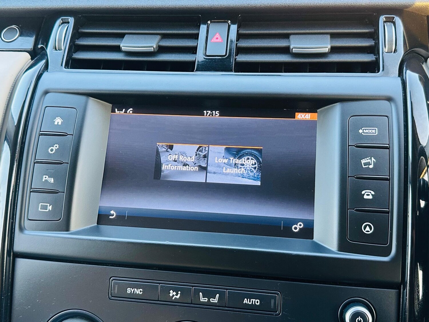 Used Land Rover Discovery 2017 for sale - 75866687: Photo 59