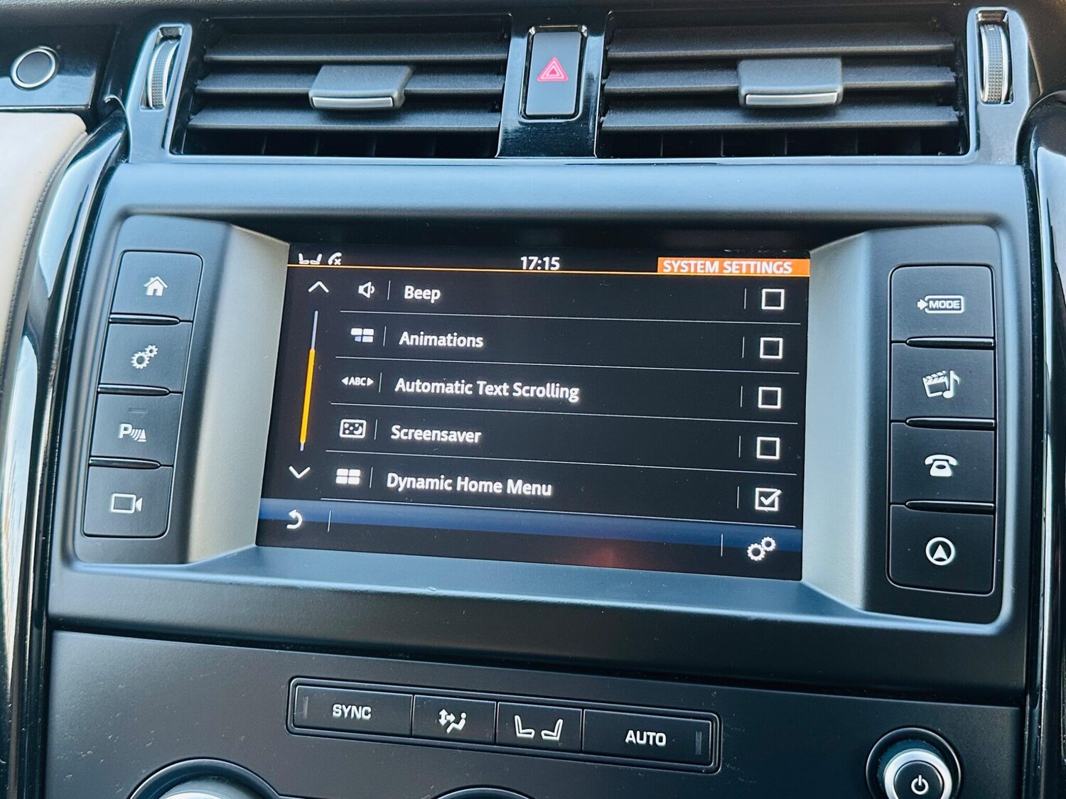 Used Land Rover Discovery 2017 for sale - 75866687: Photo 60