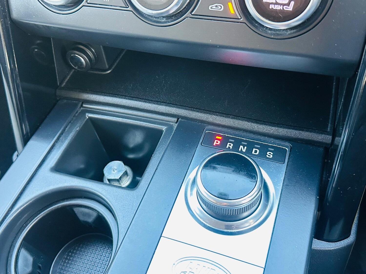 Used Land Rover Discovery 2017 for sale - 75866687: Photo 63