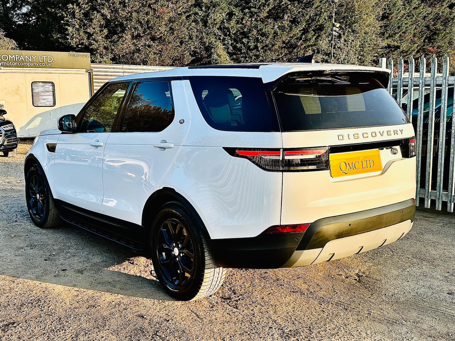 Used Land Rover Discovery 2017 for sale - 75866687: Photo 8