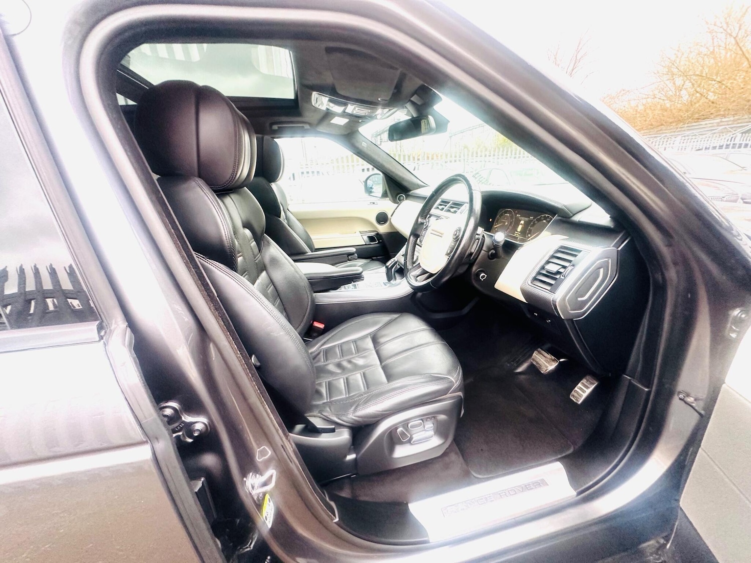 Used Land Rover Range Rover Sport 2013 for sale - 76988054: Photo 17