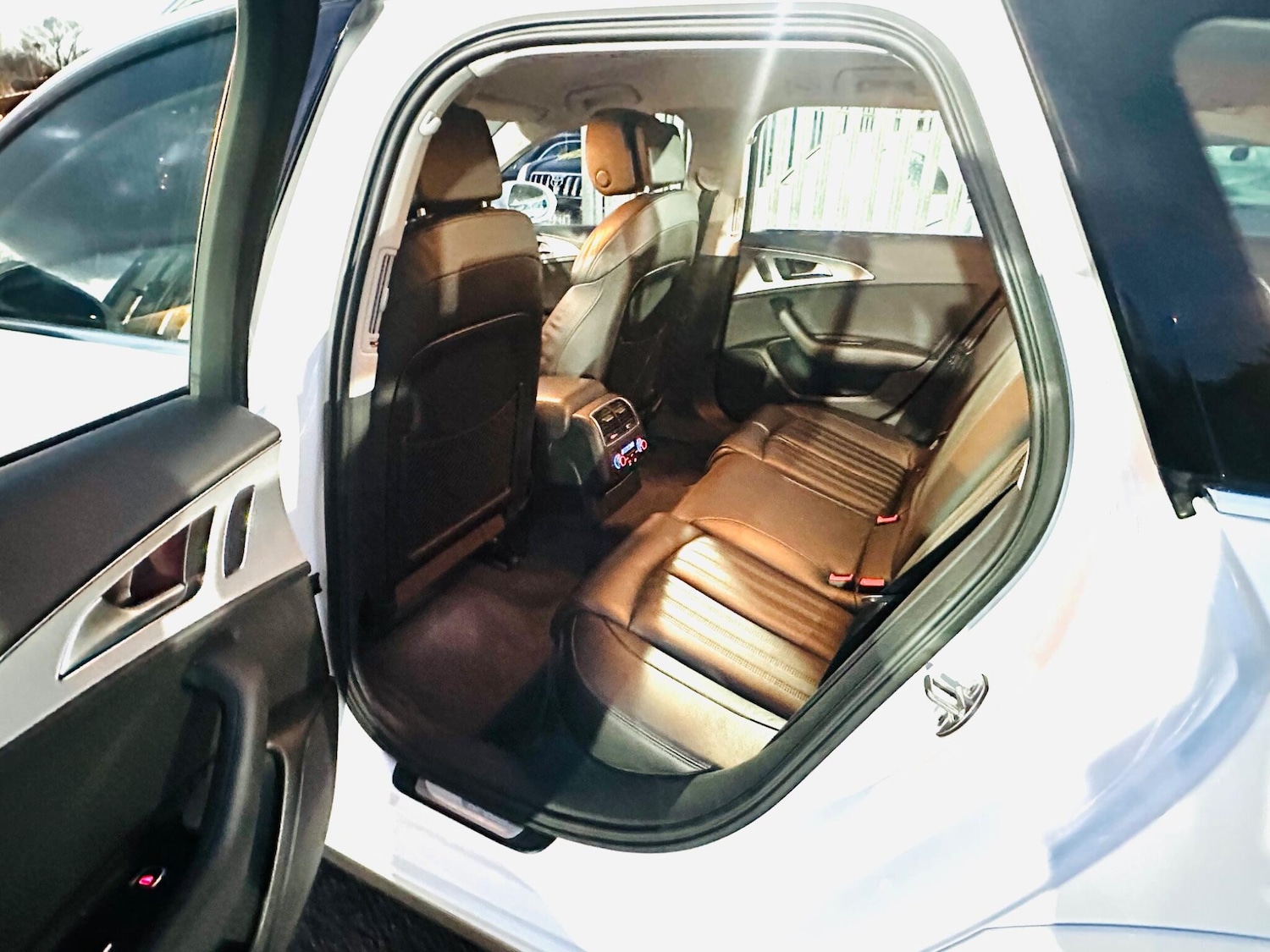 Used Audi A6 Allroad 2015 for sale - 76849586: Photo 25