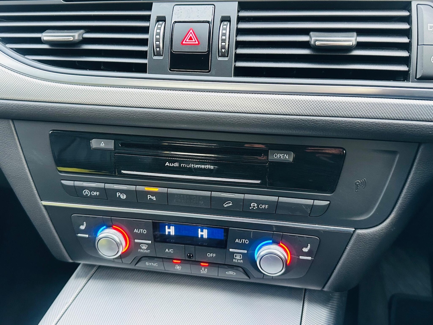 Used Audi A6 Allroad 2015 for sale - 76849586: Photo 56